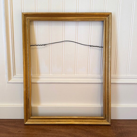 Vintage Gold Painted Wood Frame - Picture 1 of 4